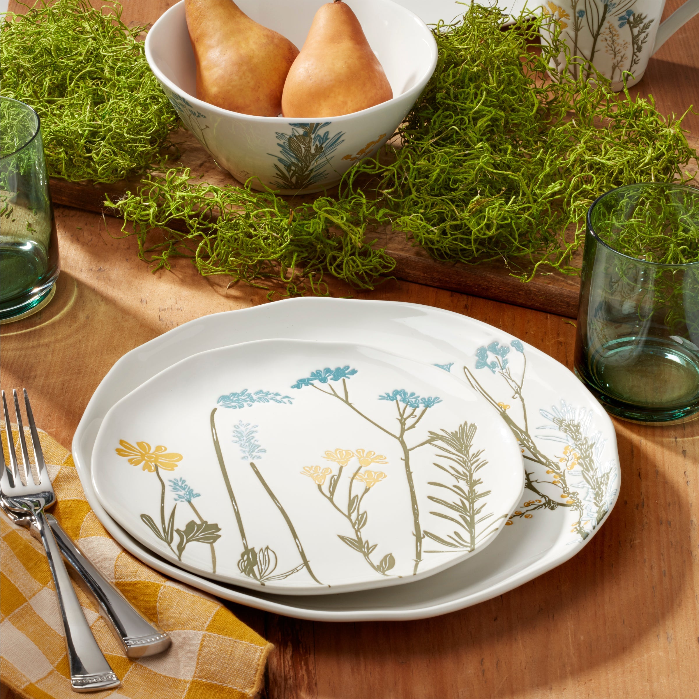 Wildflower Stoneware Dinner Plates, Set of 4 - Image 2